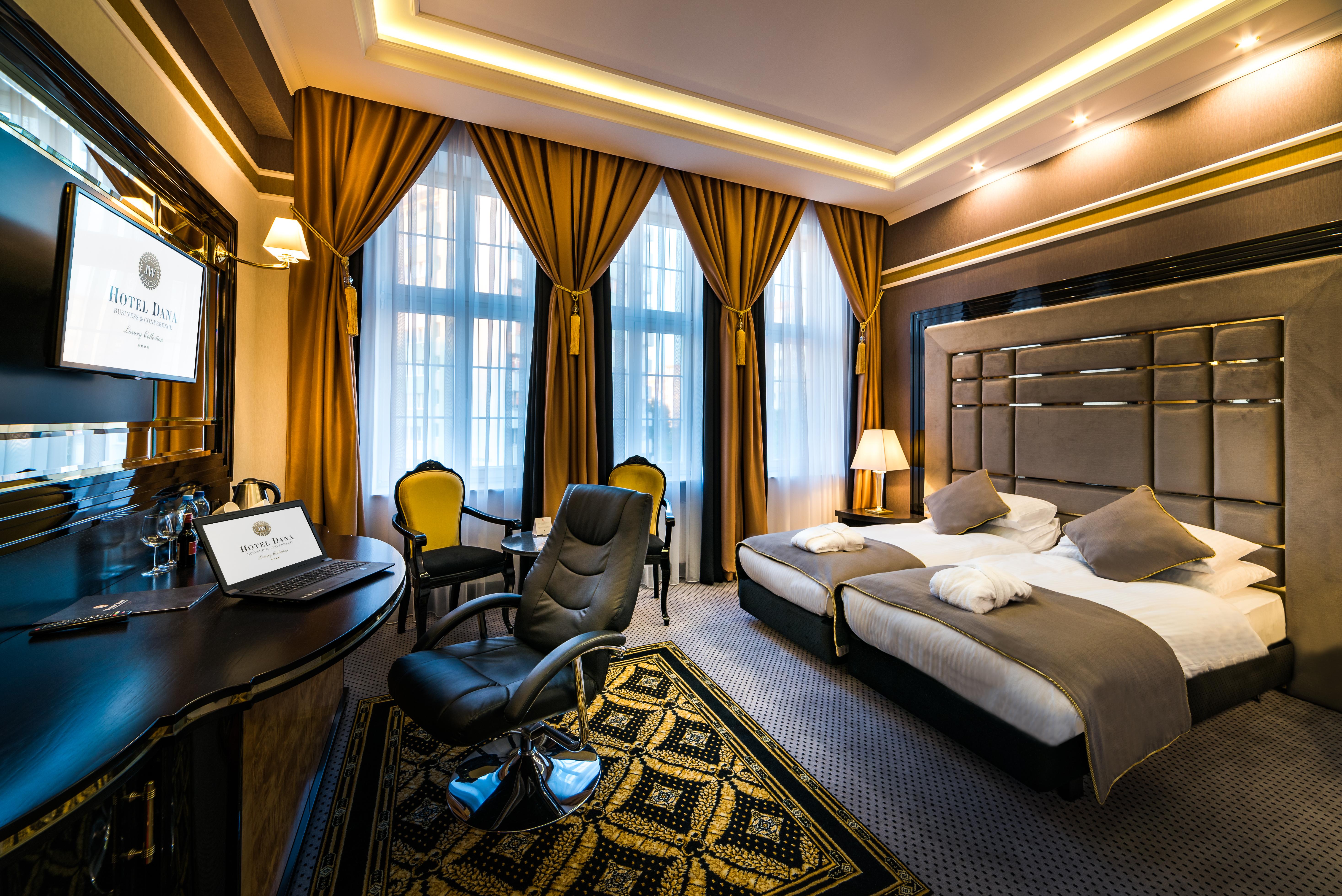 Hotel Dana Business & Conference شتشيتسين المظهر الخارجي الصورة