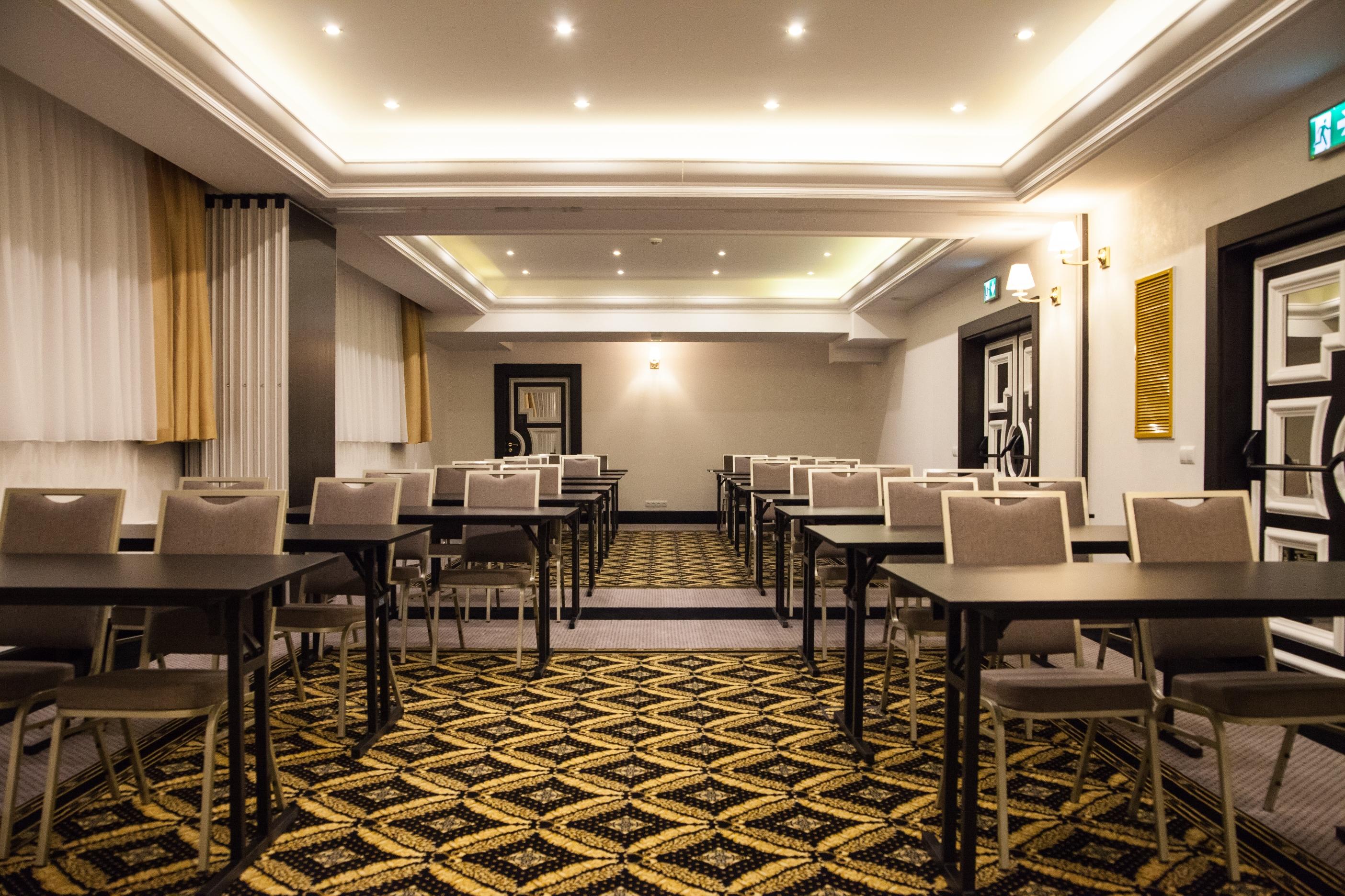 Hotel Dana Business & Conference شتشيتسين المظهر الخارجي الصورة