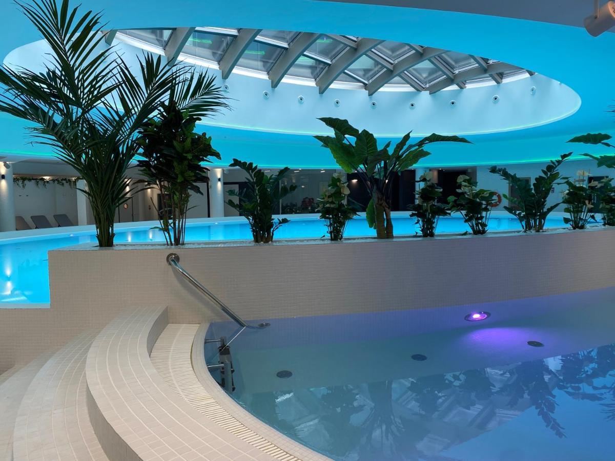 Hotel Dana Business & Conference شتشيتسين المظهر الخارجي الصورة